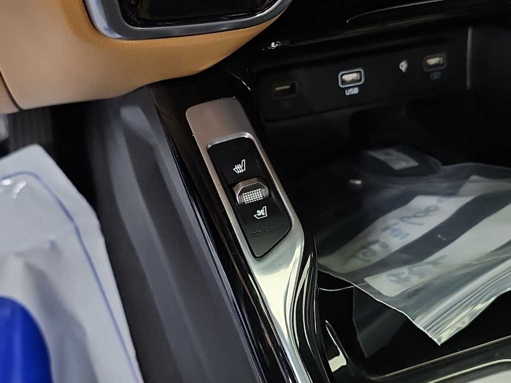 Kia Sorento — photo 18