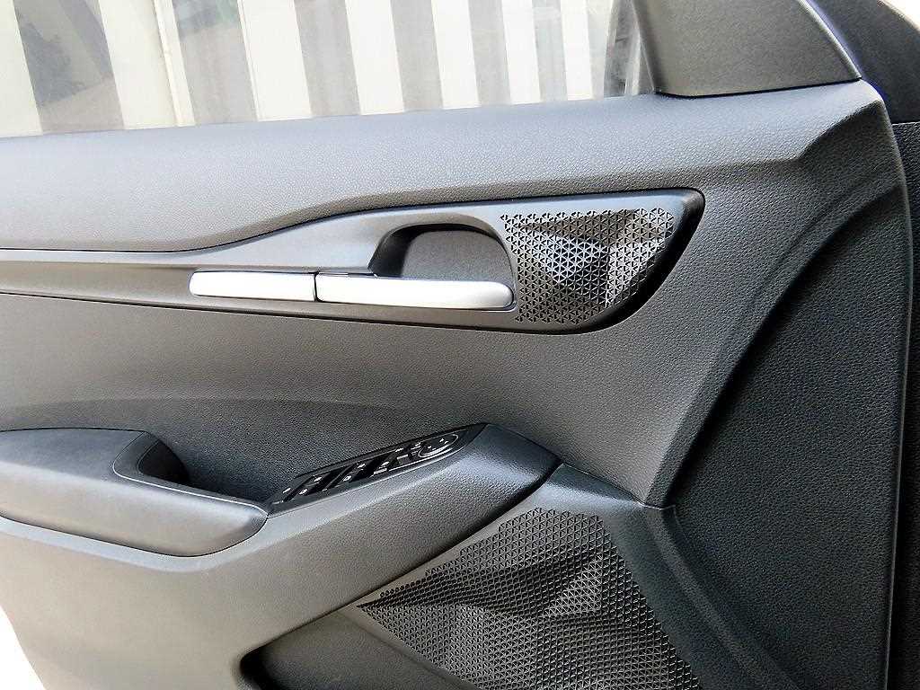 Kia Seltos — photo 11