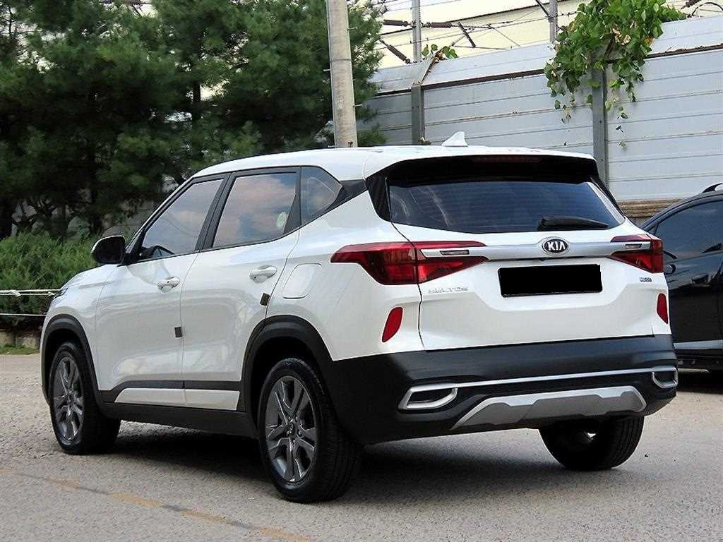 Kia Seltos — photo 03