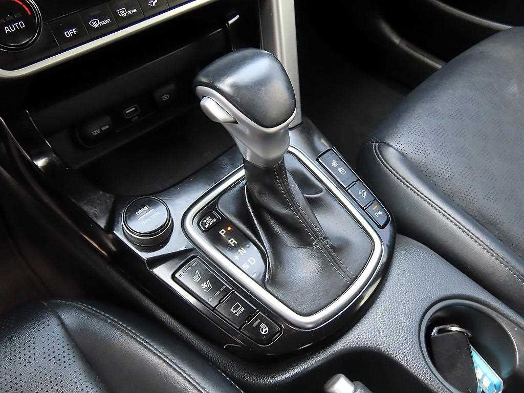 Kia Seltos — photo 10