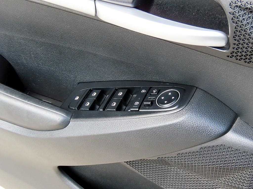 Kia Seltos — photo 11