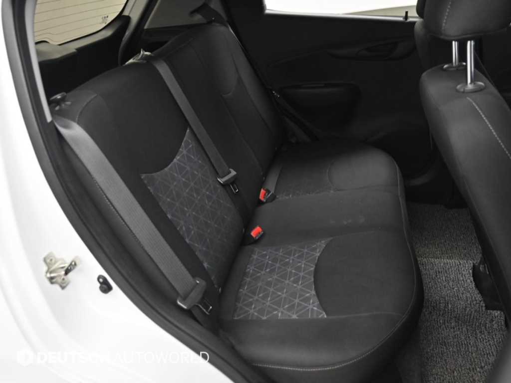 CHEVROLET Spark — photo 12