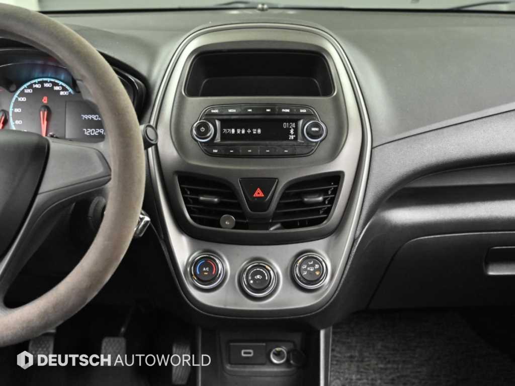 CHEVROLET Spark — photo 14