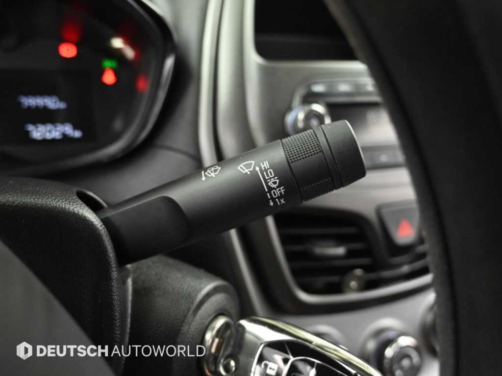 CHEVROLET Spark — photo 17