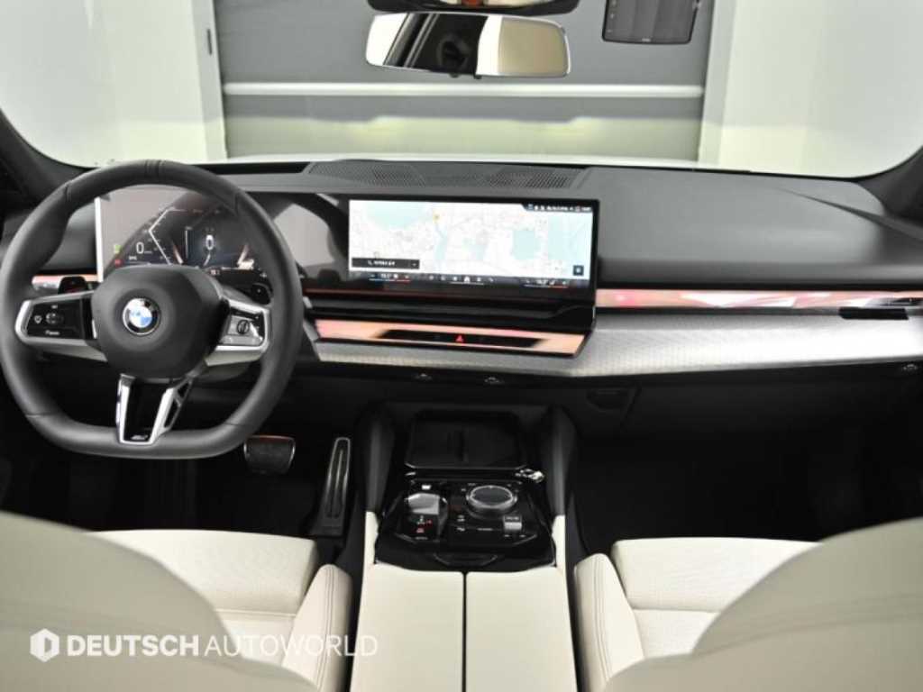 BMW 5-Series — photo 07
