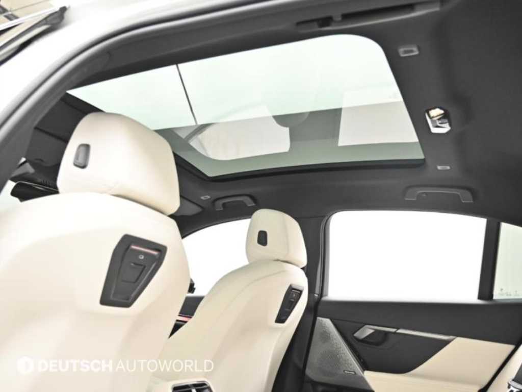 BMW 5-Series — photo 18