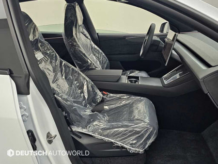 Tesla Model Y — photo 10