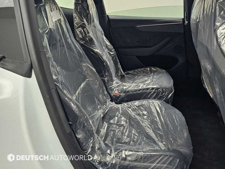 Tesla Model Y — photo 12