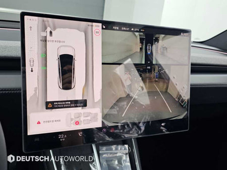 Tesla Model Y — photo 15