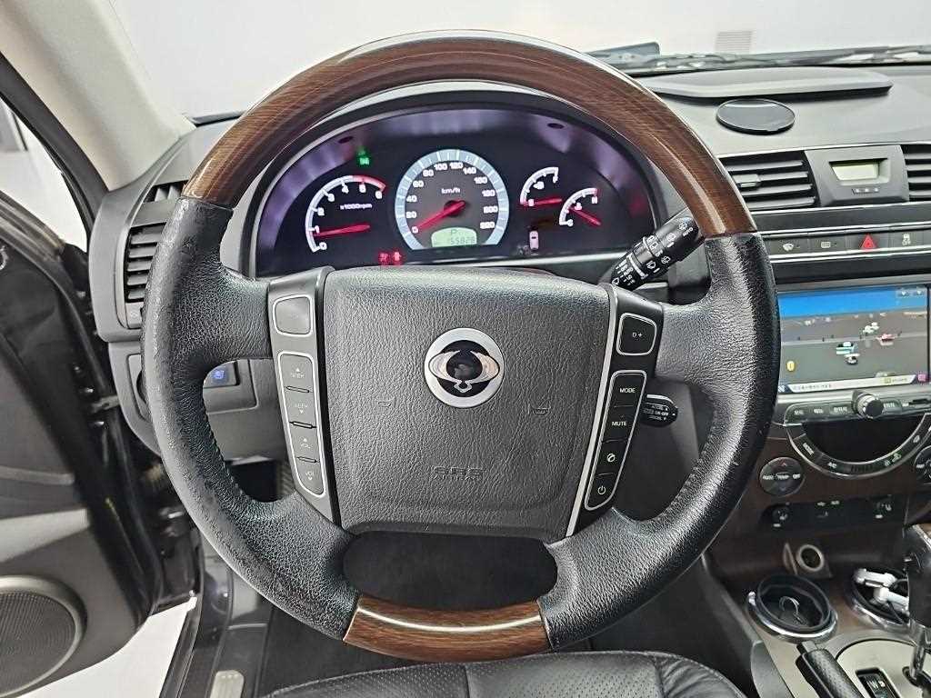 KGM Rexton — photo 08