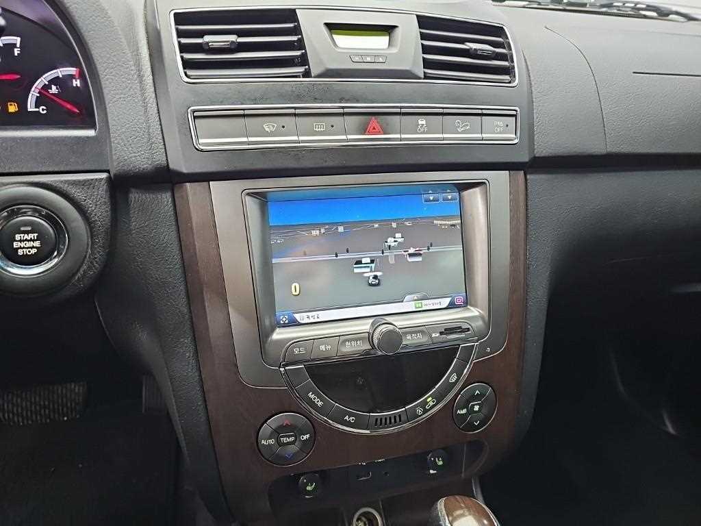 KGM Rexton — photo 09