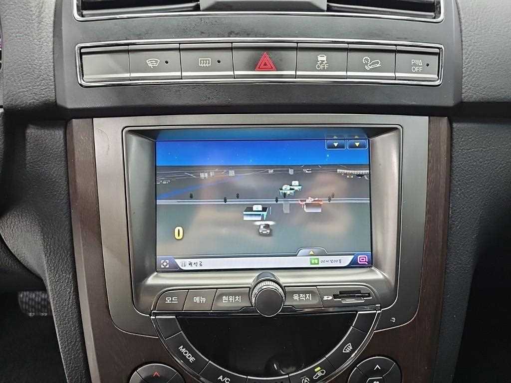 KGM Rexton — photo 14