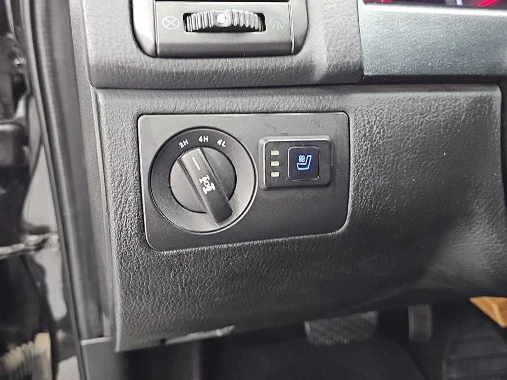 KGM Rexton — photo 18
