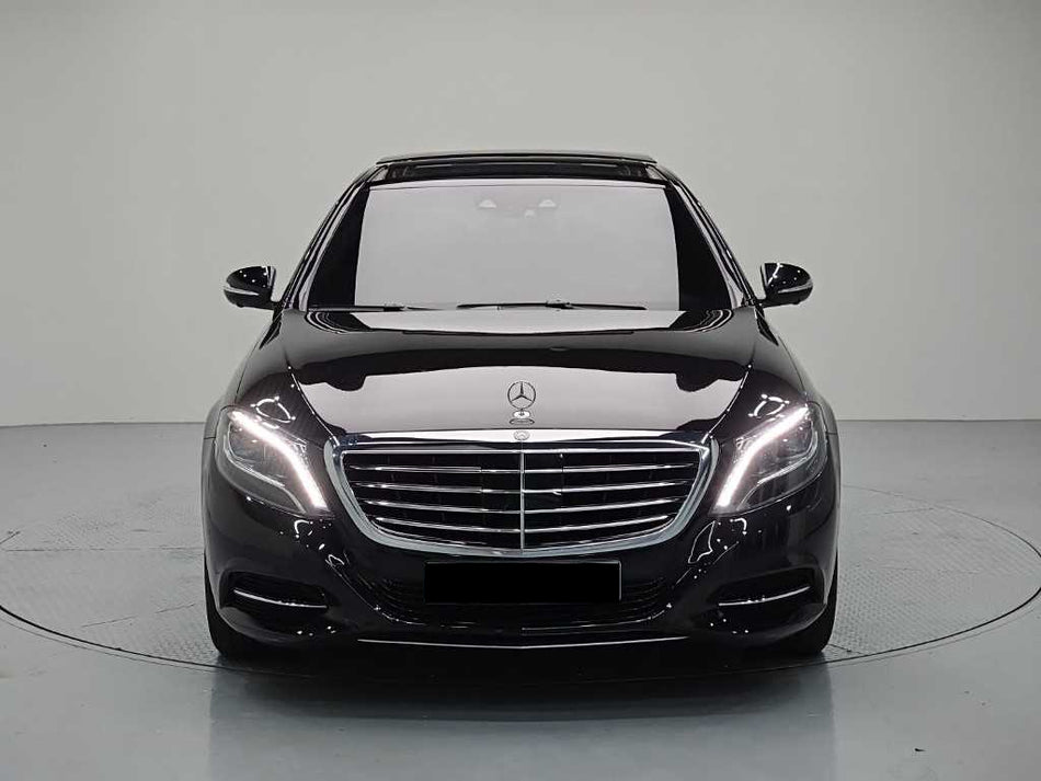 Mercedes-Benz S-Class — photo 01