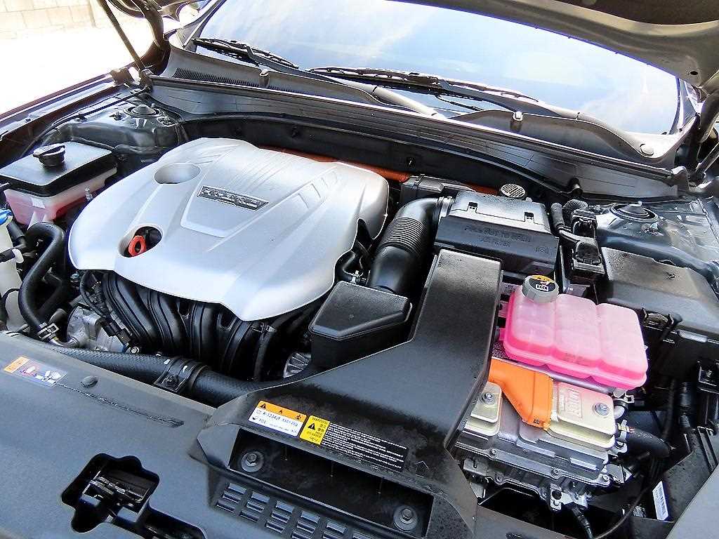 Kia K7 — photo 19