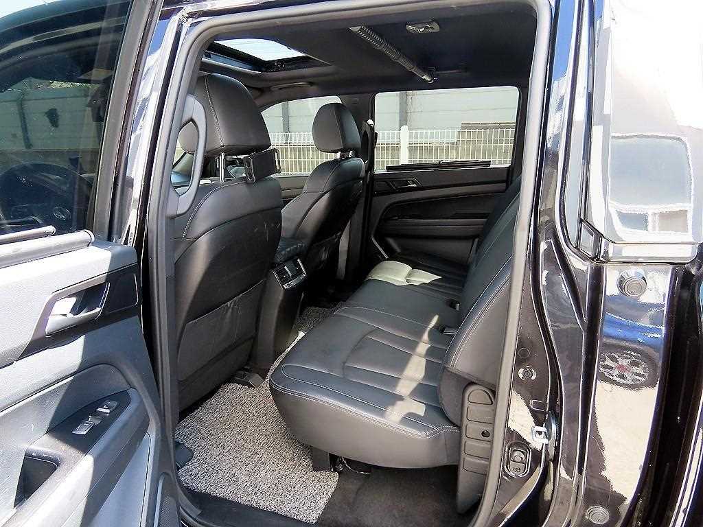 KGM Rexton — photo 06