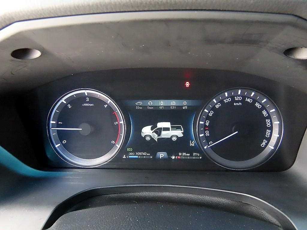 KGM Rexton — photo 09