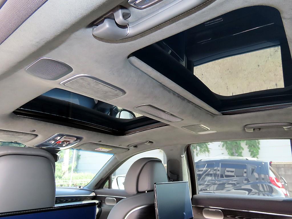 Genesis G90 — photo 16