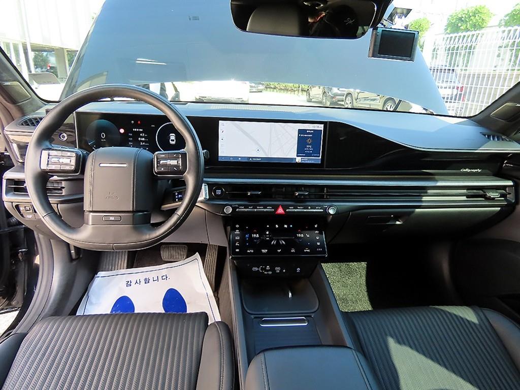 Hyundai Grandeur — photo 07