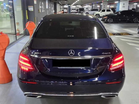 Mercedes-Benz E-Class — photo 05