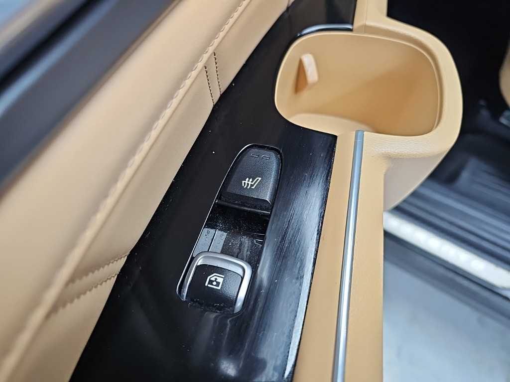 Kia Sorento — photo 13