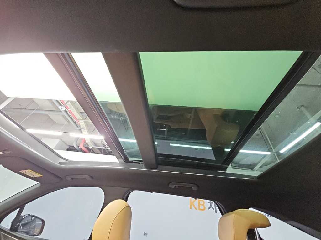 Kia Sorento — photo 15