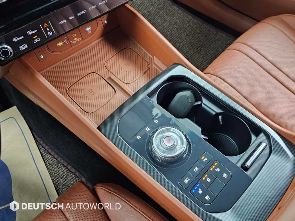 Kia K8 — photo 09