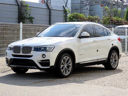 BMW X4 — photo 02