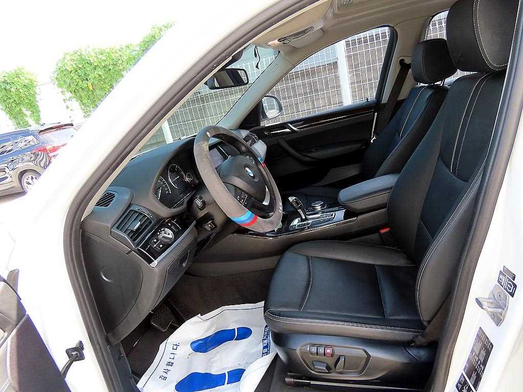 BMW X4 — photo 05