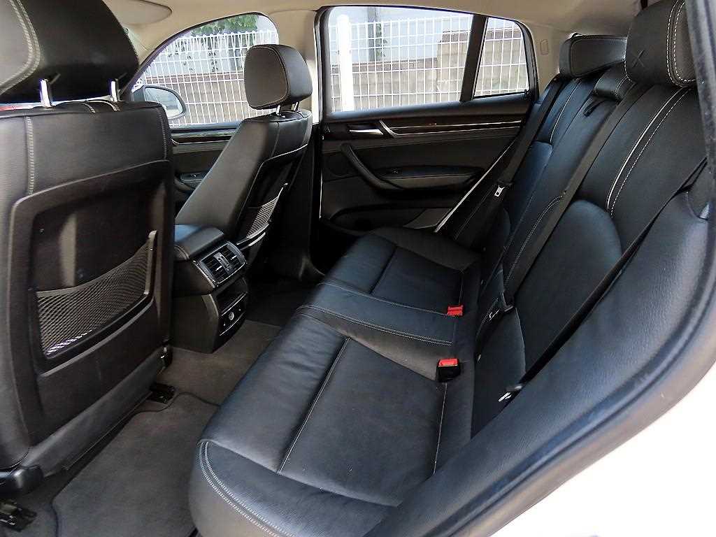 BMW X4 — photo 06