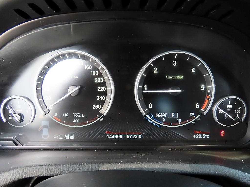 BMW X4 — photo 09