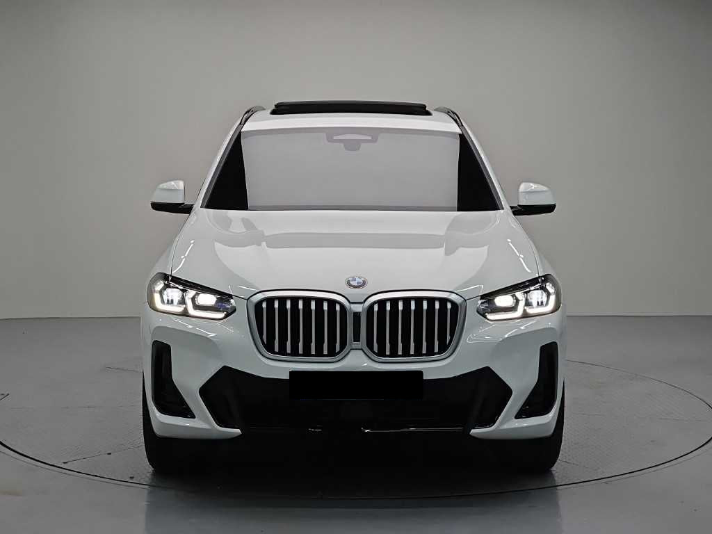 BMW X3 — photo 02