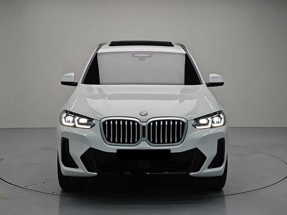BMW X3 — photo 02