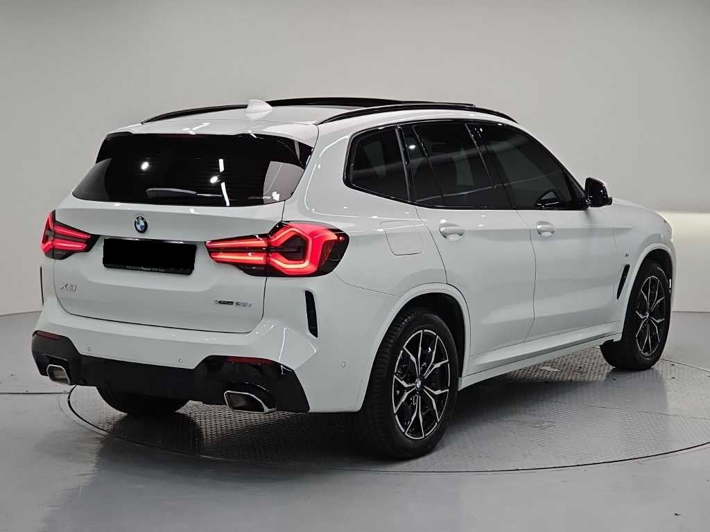 BMW X3 — photo 04