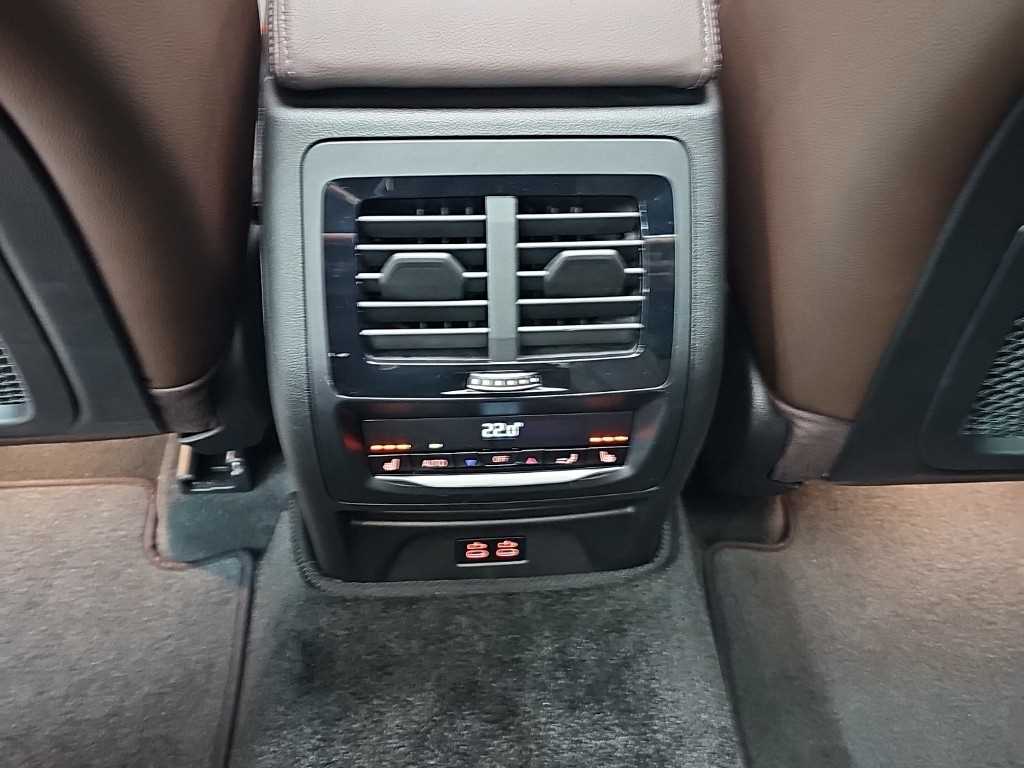 BMW X3 — photo 13