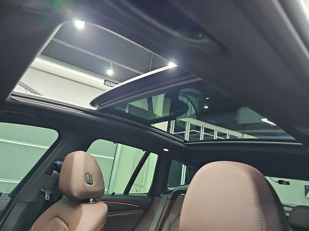 BMW X3 — photo 14