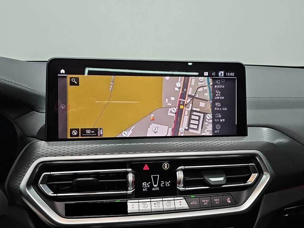 BMW X3 — photo 15