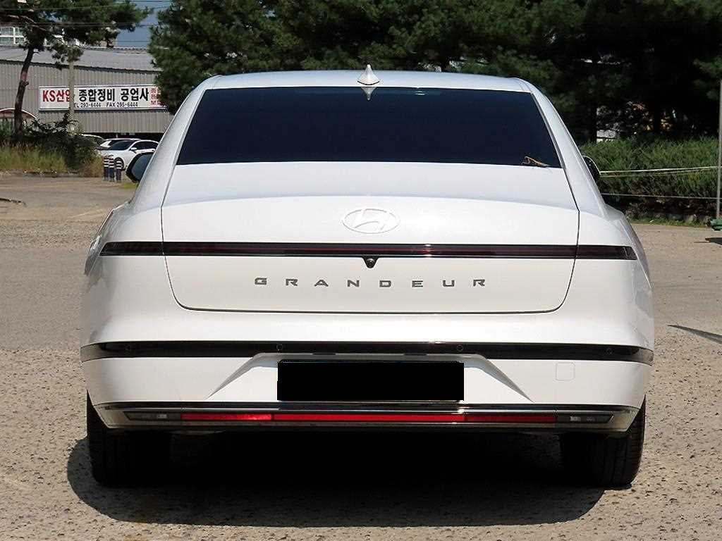 Hyundai Grandeur — photo 04
