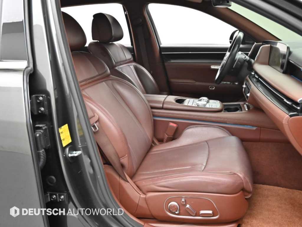 Genesis G90 — photo 10