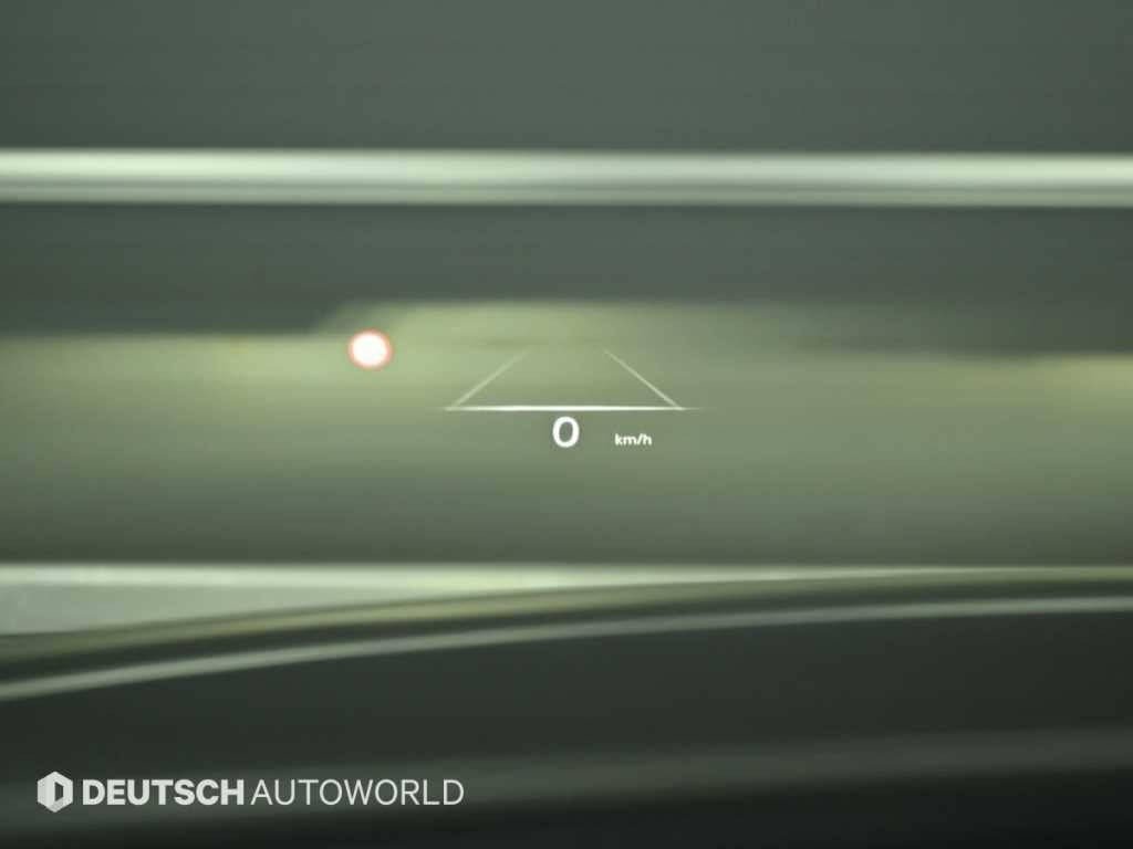 Genesis G90 — photo 18