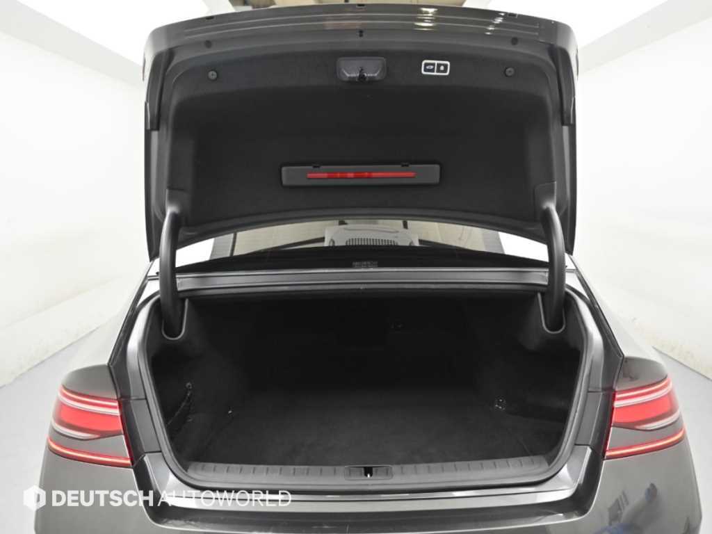 Genesis G90 — photo 19