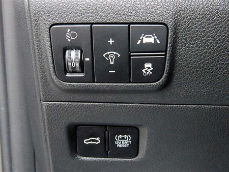 Kia K5 — photo 12
