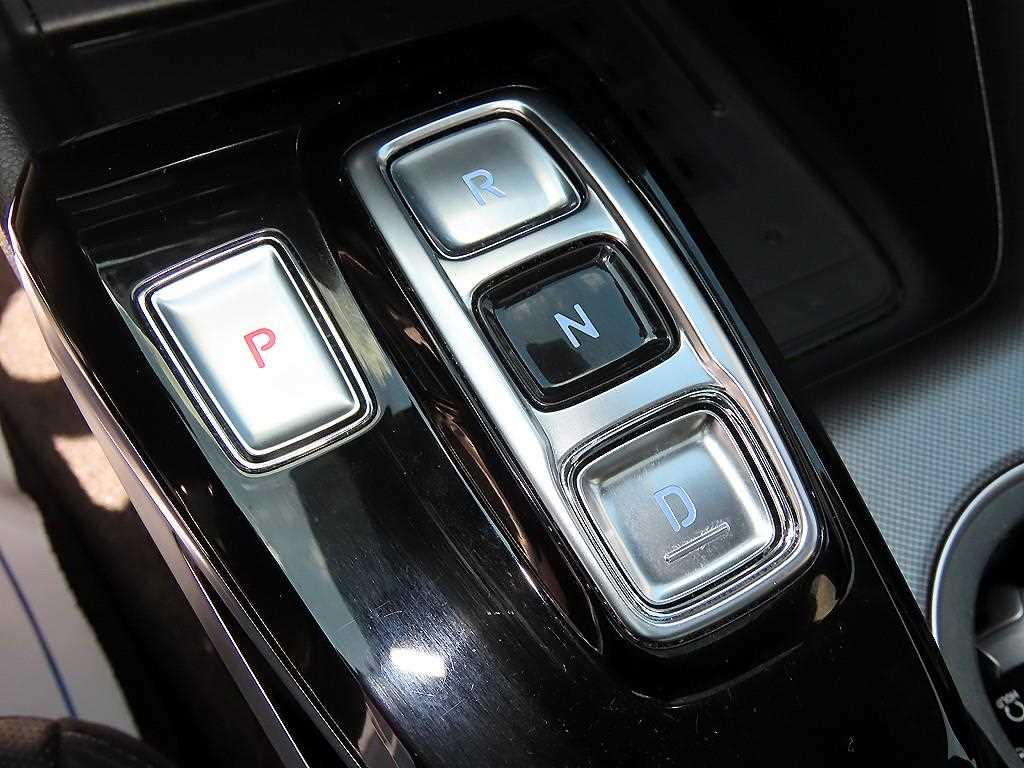 Hyundai Sonata — photo 10