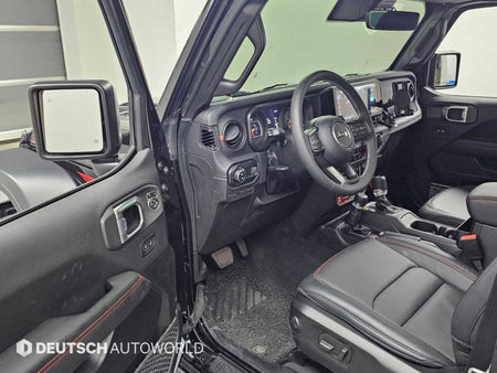 Jeep Wrangler — photo 11