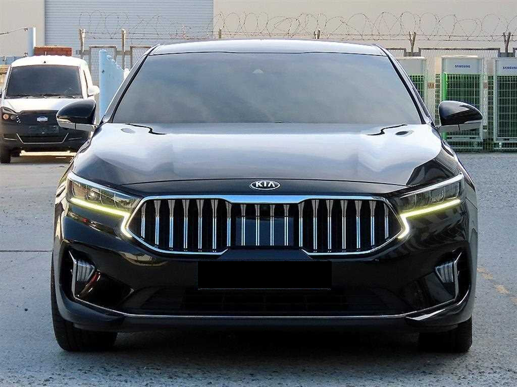 Kia K7 — photo 03
