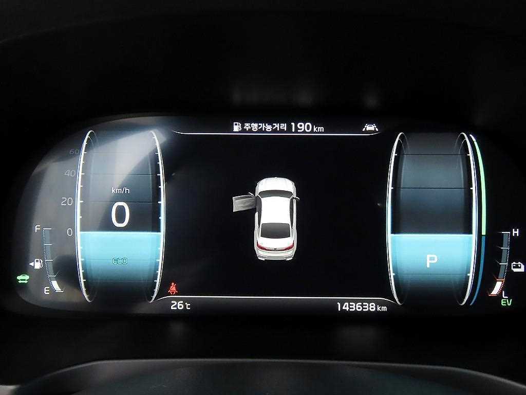 Kia K7 — photo 10