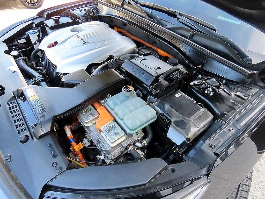 Kia K7 — photo 19