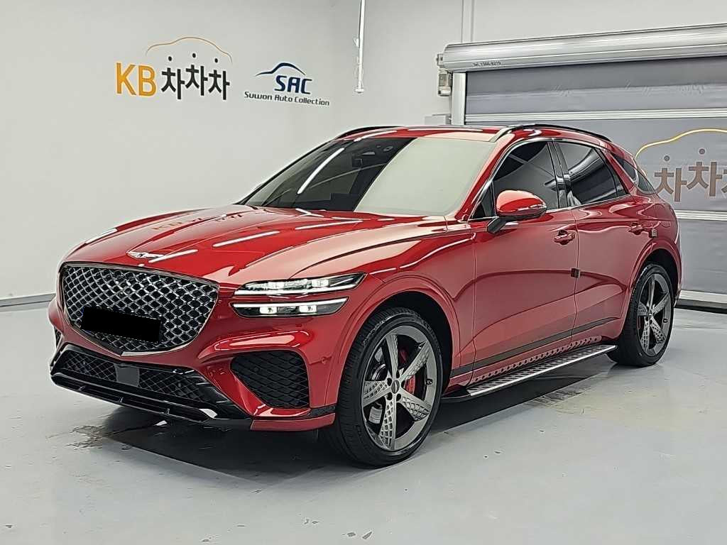 Genesis GV70 — photo 01