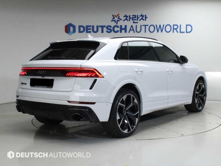 Audi RSQ8 — photo 02