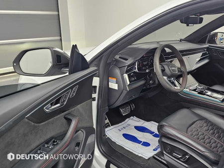 Audi RSQ8 — photo 11